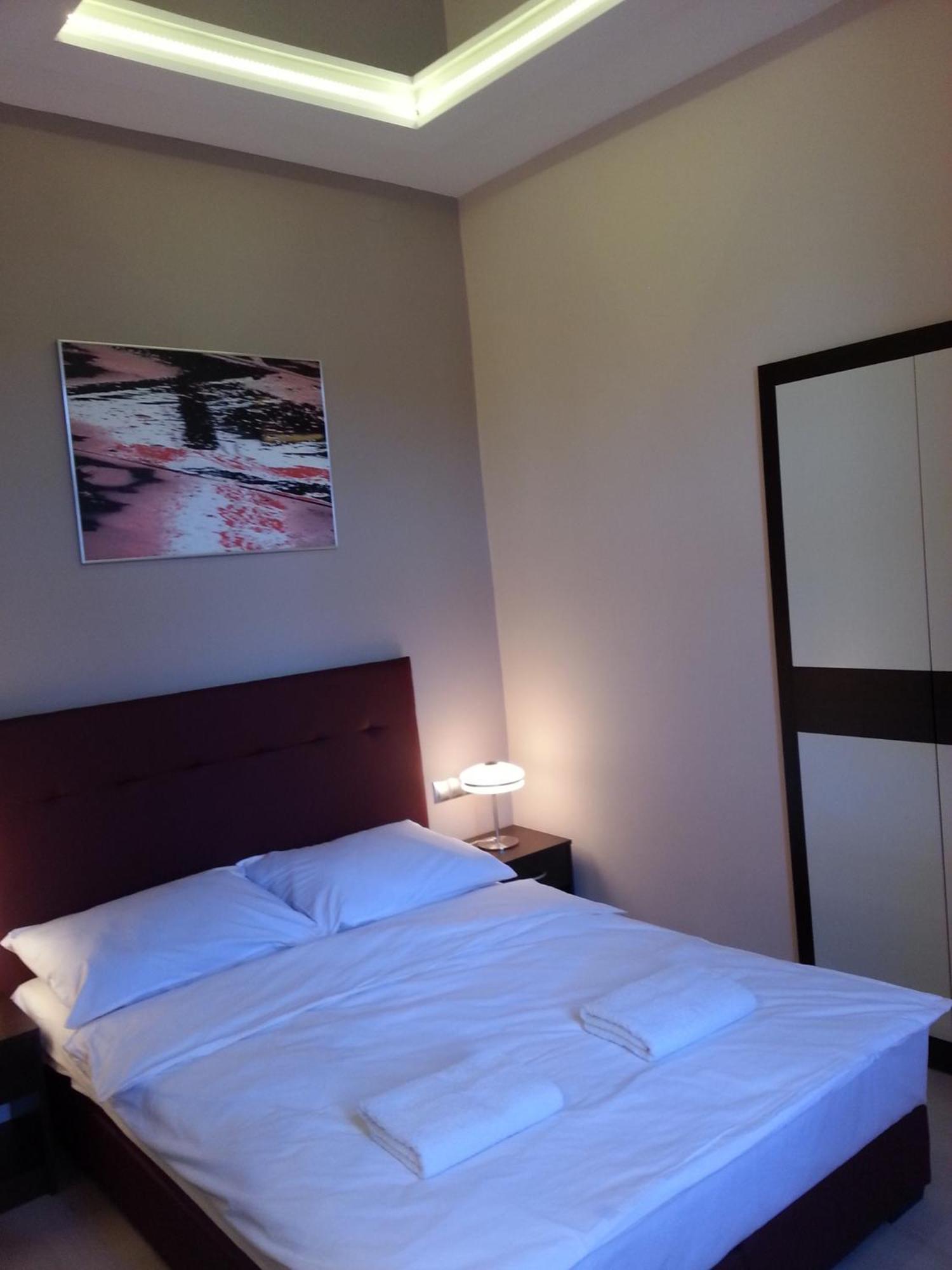 Mirror Pink Studio Apartment Krasków Δωμάτιο φωτογραφία