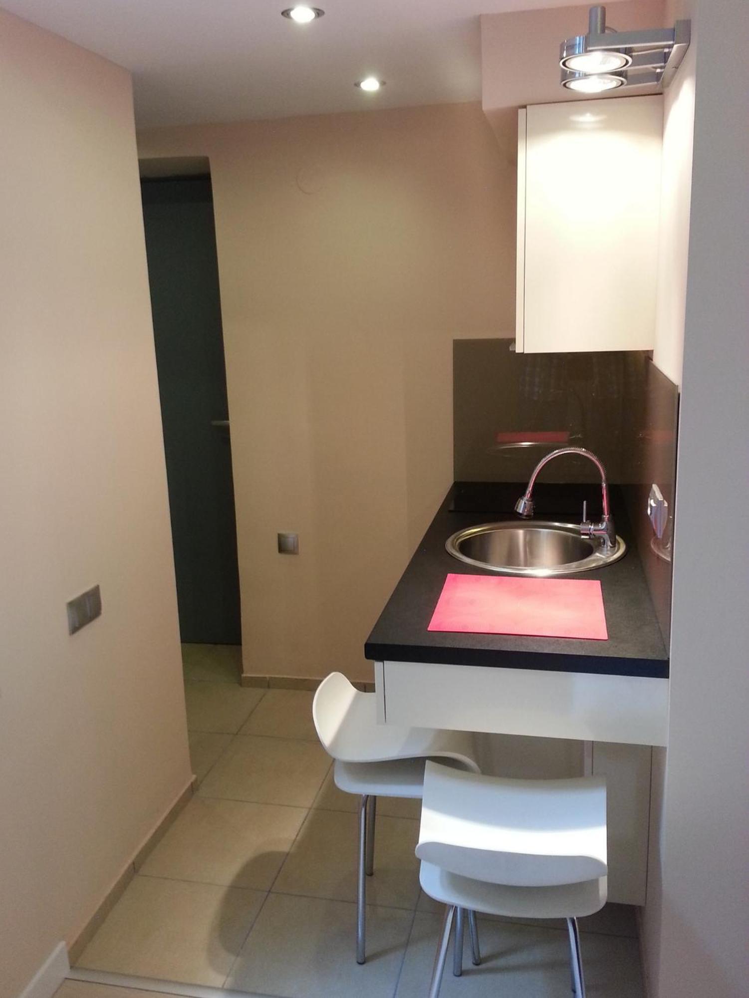 Mirror Pink Studio Apartment Krasków Δωμάτιο φωτογραφία